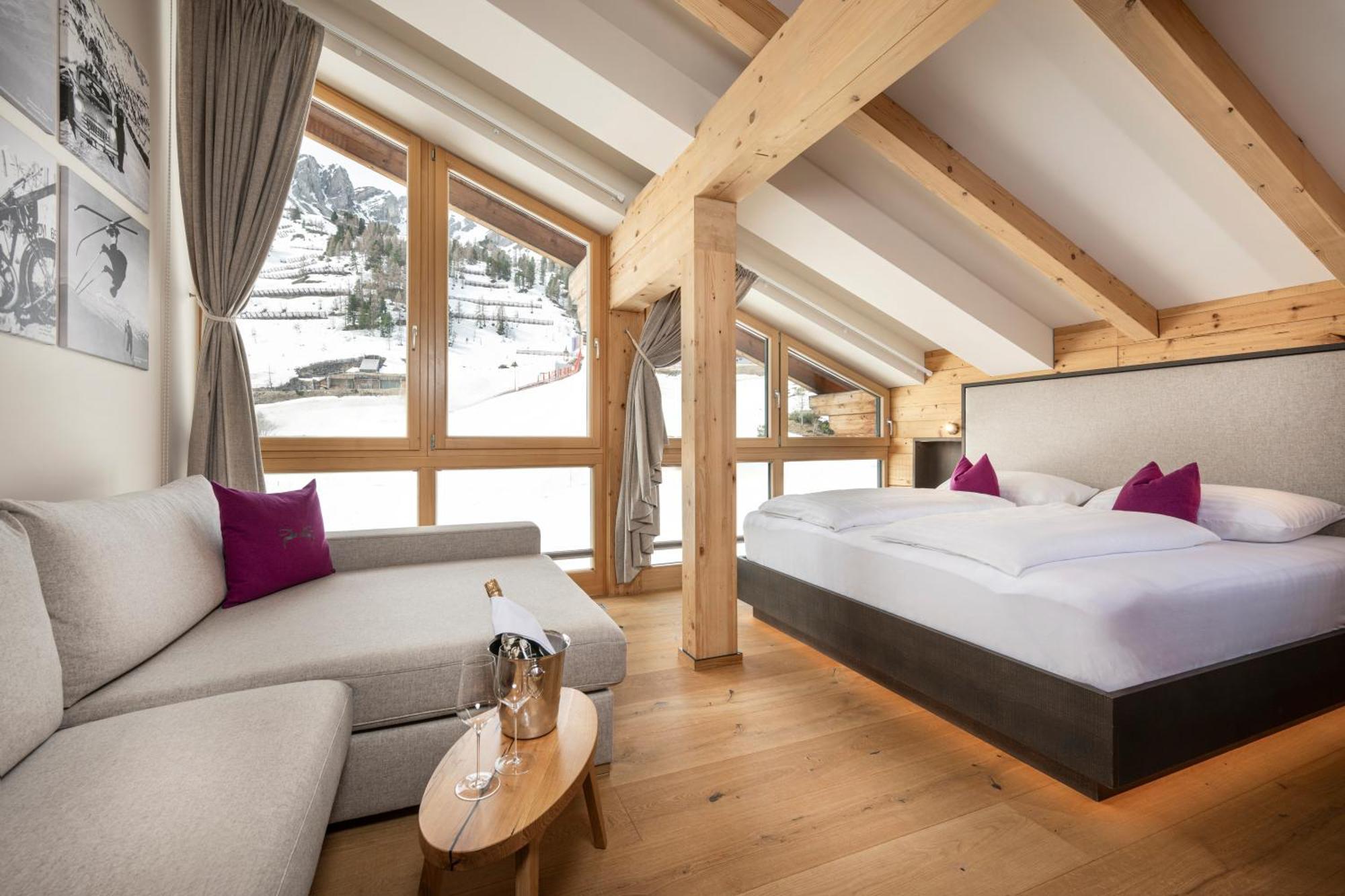 Austria Alpinhotel Ski In Ski Out An Der Edelweissbahn โอเบอร์เทาเอิร์น ภายนอก รูปภาพ