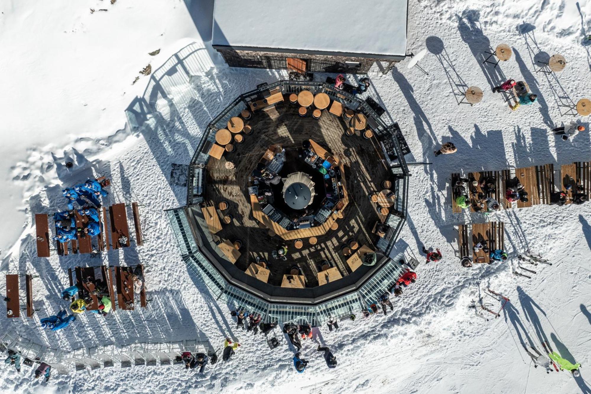 Austria Alpinhotel Ski In Ski Out An Der Edelweissbahn โอเบอร์เทาเอิร์น ภายนอก รูปภาพ